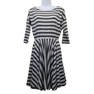 Puella S‎ Dress Gray White Striped Anthropologie Swing Fit Flare Mini Academia